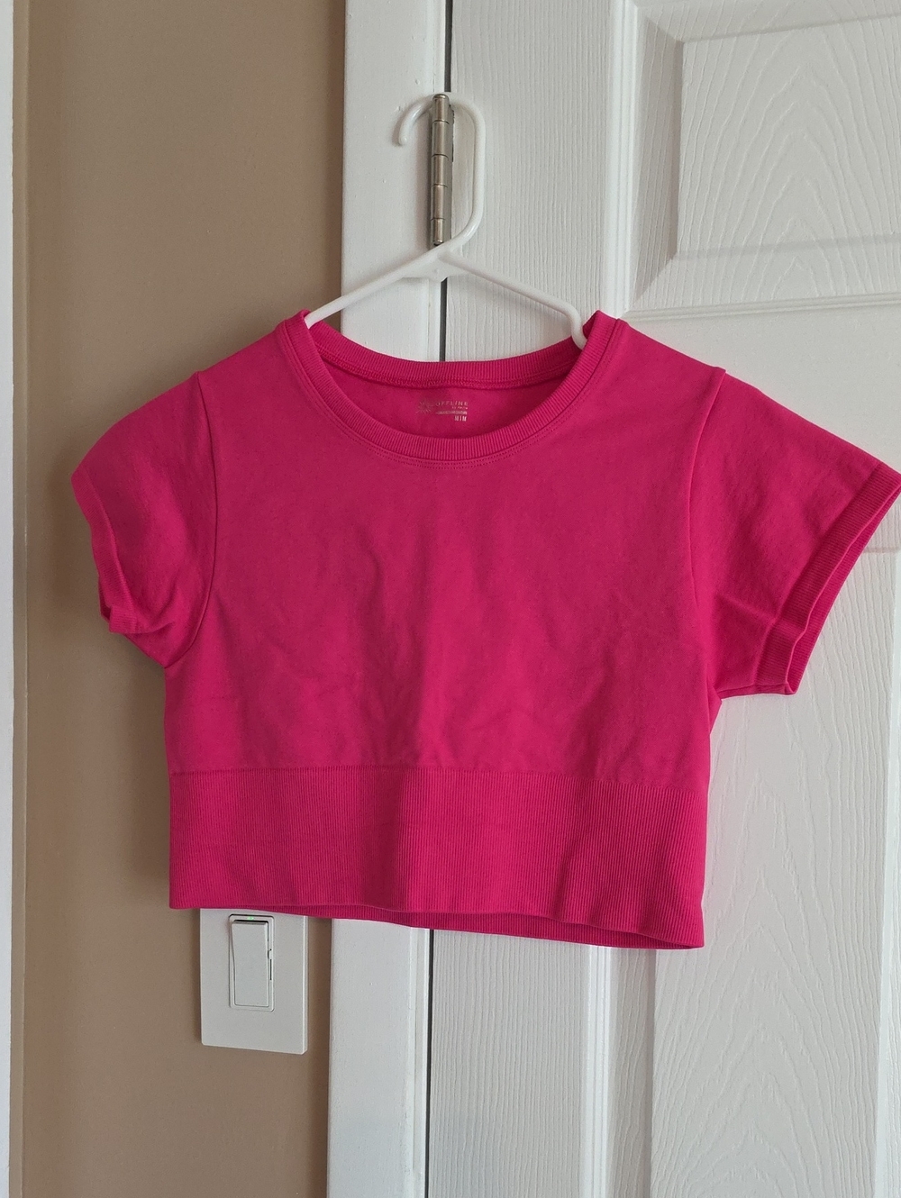 Offline Girls' Hot Pink Crop Tee - Shirts & Tops